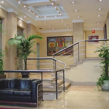 Clarin Hotel 3*