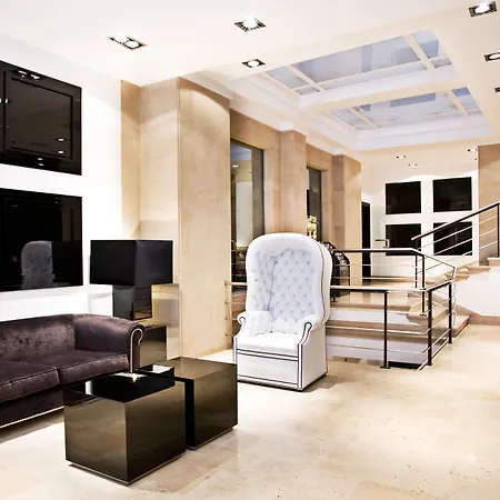 Clarin Hotel 3*