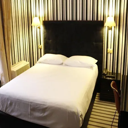 Clarin Hotel 3*